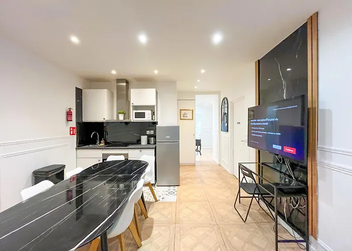 81 - Luxe Sebastopol アパート パリ